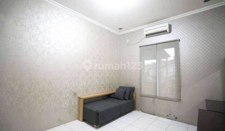 Rumah 2 Lantai Semi Furnish Siap Huni di Cluster Di Jakarta Timur 2