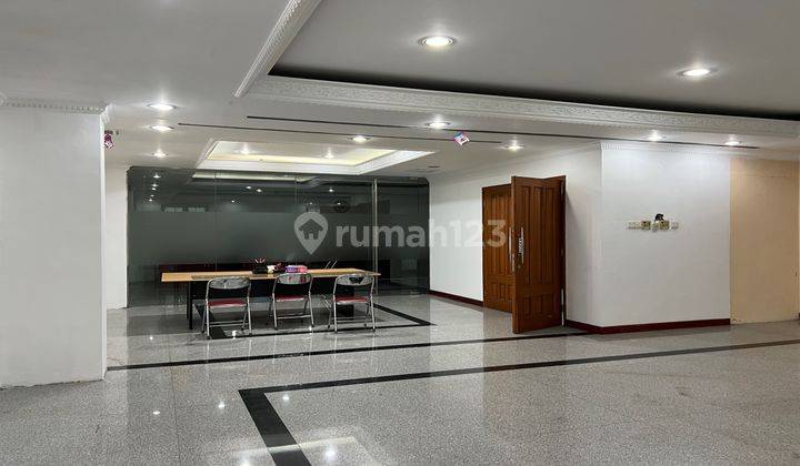 Dijual Ruko Gandeng 6 Lantai Ada Lift Seperti Gedung Kantor Di Pangeran Jayakarta  1