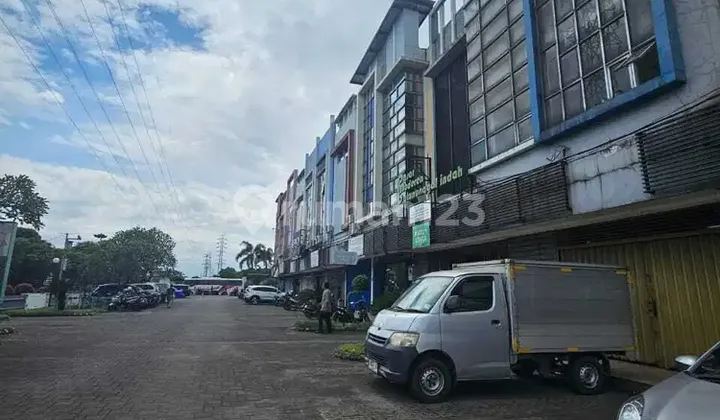 Disewa Ruko Pasar Modern Batununggal Parkir Luas