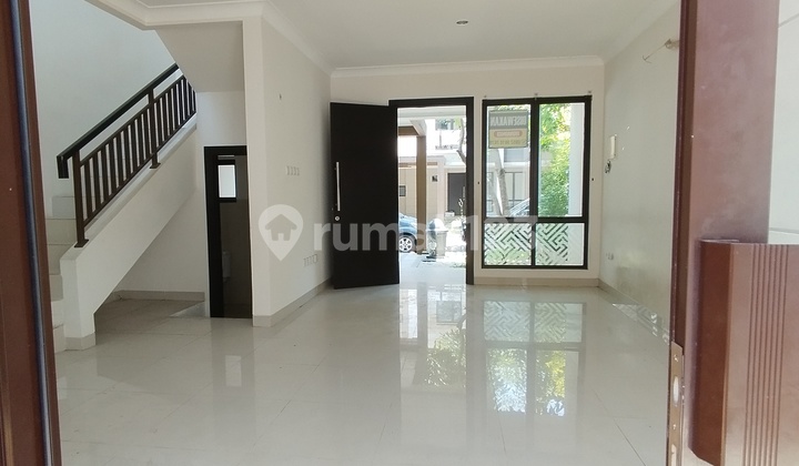 Disewa Rumah Podomoro Park 2 Lantai Dekat dengan Stt Telkom dan Tol Buahbatu Bandung