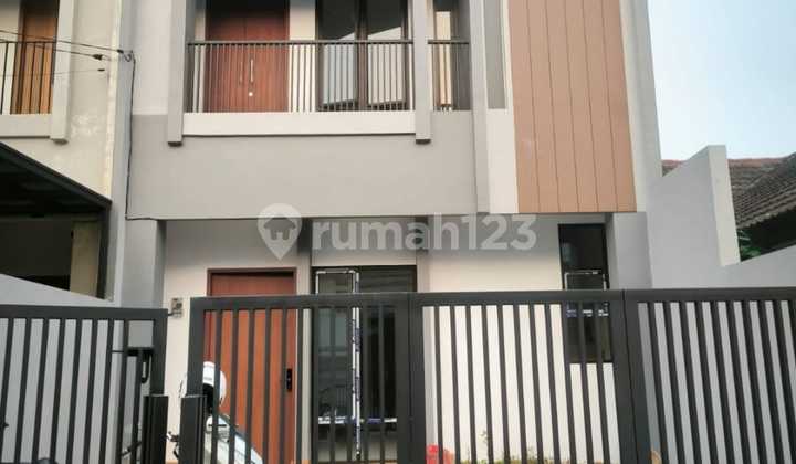 Dijual Rumah Dalam Cluster yang Nyaman Tenang dan Asri di Megapolitan Cinere Estate 1