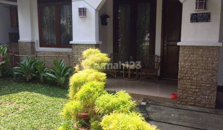 Dijual Rumah Dalam KomplekDi lingkungan Nyaman & Asri di Komplek Graha Cinere 2