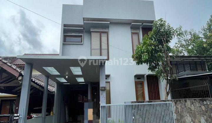 Dijual Rumah 2 Lantai Dalam Komplek Yang Nyaman & Tenang Di Kencana Loka BSD Sektor 12 Tangerang Selatan 1