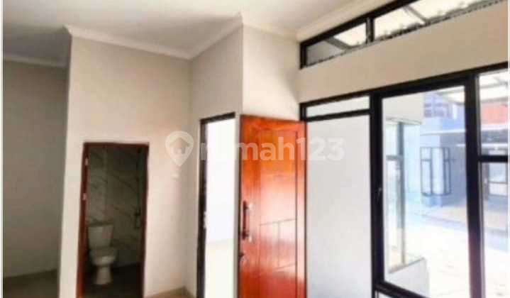 For Sale: 1-Story House in a Lush &amp; Quiet Complex in Sawangan Depok. 2