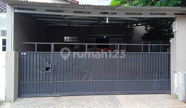 For Sale Old House Land Measurement Included In A Comfortable Complex In Cirendeu South Tangerang