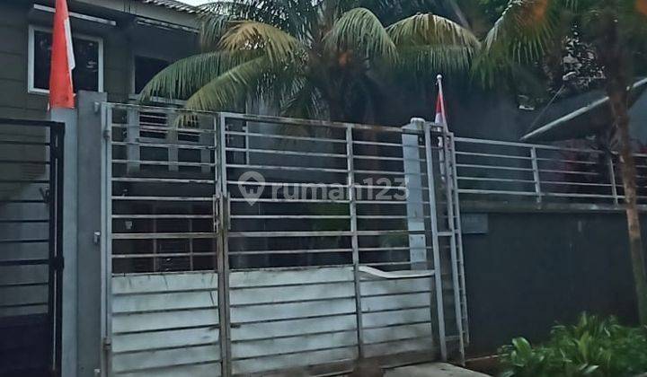 Dijual Rumah 2 Lantai Dalam Komplek Di Lokasi Strategis & Nyaman Di Perumahan Mega Cinere 2