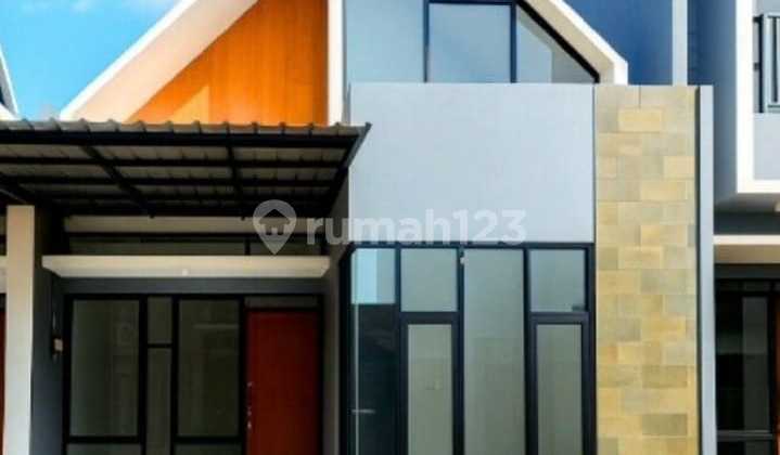 For Sale: 1-Story House in a Lush &amp; Quiet Complex in Sawangan Depok.