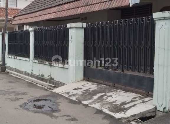 Dijual Rumah Tua Dalam Komplek Bebas Yang Nyaman Tenang Dan Bebas Banjir Di Komplek Mega Cinere Depok
