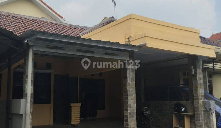 hunian semi 2 lantai sudah renovasi nusa raya  1