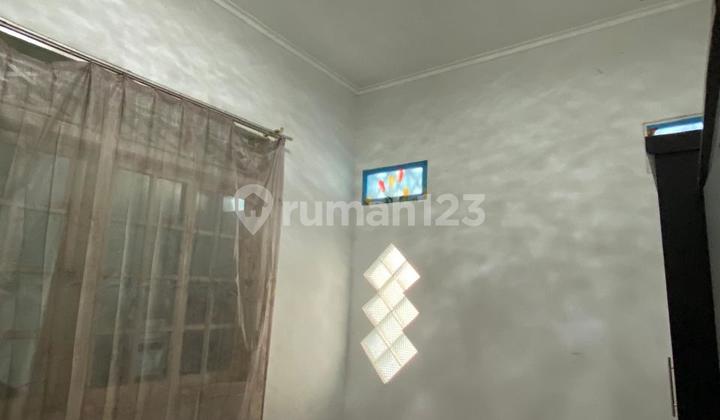 Excellent 2-Story Residence Bbs 2 Raflesia Street