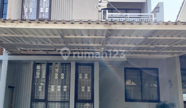 2-Story Furnished Residence at Citra Garden BMW