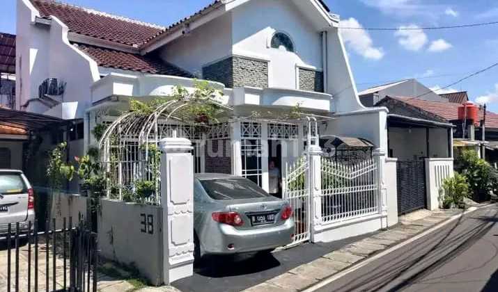 Hunian Ideal Untuk Keluarga Harga 1,9 M Nego! ( Dibawah Pasaran)