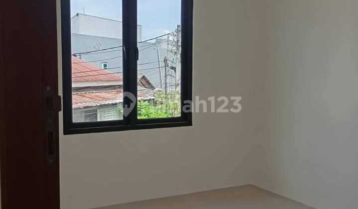 Kesempatan Terakhir! Sisa 1 Unit Rumah Baru di Bintara Jaya Bekasi 2