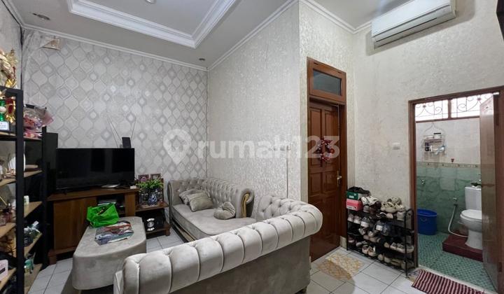 Bedt Deal! Rumsh Hadap Selatan di Cipinang Jkt Timur, SHM IMB Lengkap! Harga Nego Bedt Deal! Rumsh Hadap Selatan di Cipinang Jkt Timur, SHM IMB Lengkap! Harga Nego