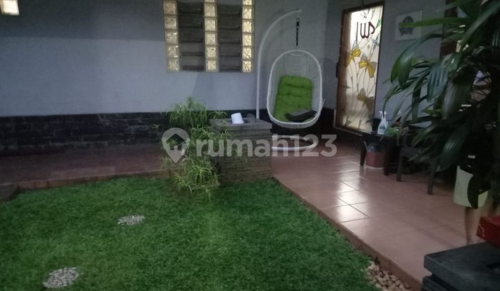 Rumah Keren♥️Ada Taman♥️ Tanah 311 Meter Rumah Keren♥️Ada Taman♥️ Tanah 311 Meter