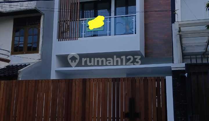 Runah Mewah 2 Lantai Lt Lb 140 Cocok untuk Keluarga Besar Pondok Kelapa