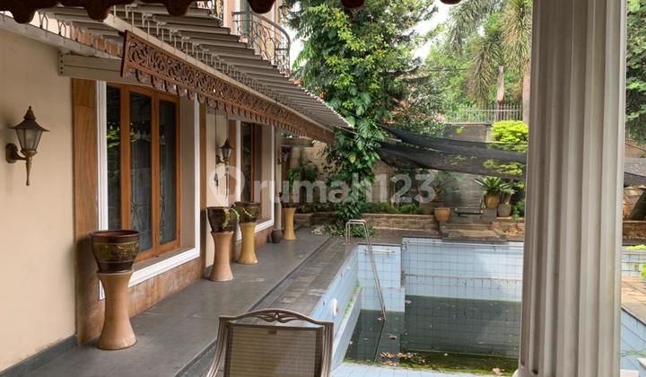 Spacious House With Swimming Pool In East Jakarta: A Smart Choice 2