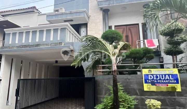 Rumah Modern 210m2 Bebas Banjir Dekat Plaza Buaran 2