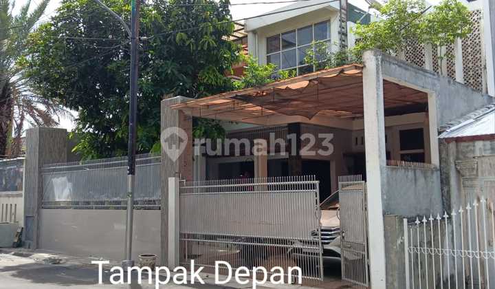 Rumah Mewah 6 Kt 2 Lt 450M Strategis Dekat Tol dan Stasiun di Klender 2