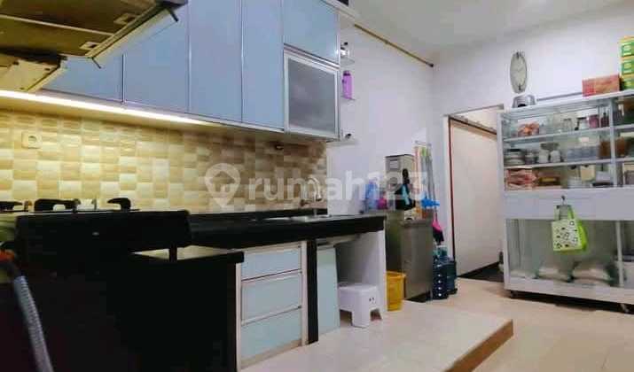 Rumah Bagus Ada Kolam Ikan Kamar 6 Akses 2 Mobil