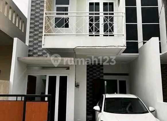 2-Storey House Cheap 780 Title Deed + Bonus Furniture in Cipayung, East Jakarta 2