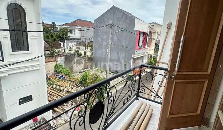 Rumah Baru 2025 Bebas Banjir di Condet SHM Akses 2 Mobil 2