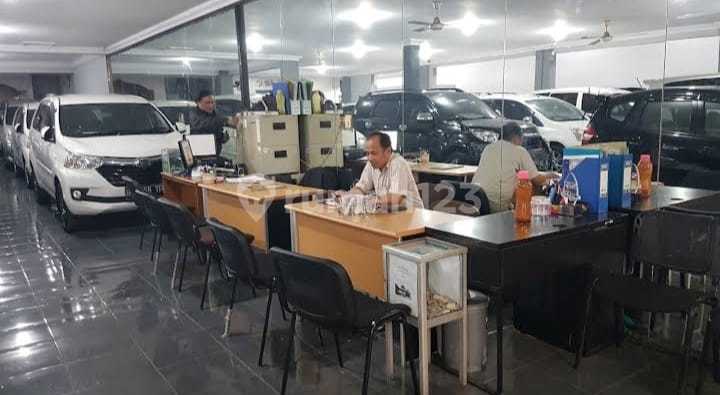 Showroom Mobil Impian Anda di Jakarta Timur Showroom Mobil Impian Anda di Jakarta Timur