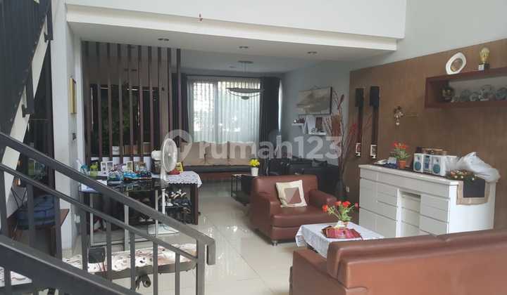 Rumah Murah 153 Meter 2 Lantai Pulomas