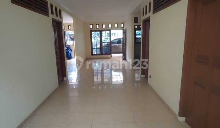 Impian Jadi Nyata Rumah Cantik Renovasi Siap Huni Dipondok Kopi, Jakarta Timur!I