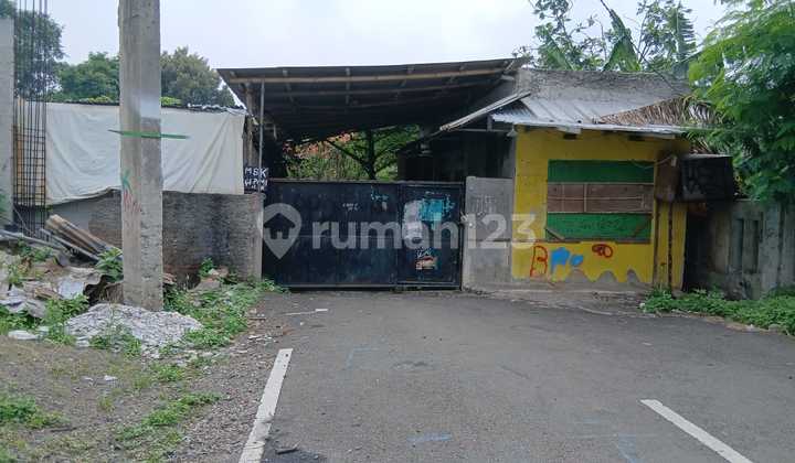 Fenced 1700m2 Land with SHM, Flood-Free Near Pondok Kelapa Access Fenced 1700m2 Land with SHM, Flood-Free Near Pondok Kelapa Access