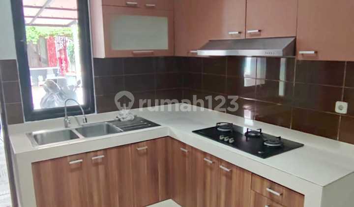 2.5-Story House Shm Permit Cipanang Strategic Location 2