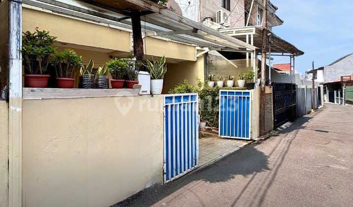 Rumah Tebet Barst 2.2 M Nego, Bangunan 2023 Siap Huni Bagus!