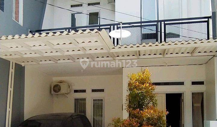 Rumah. Keren Harga Murah 2 Lantai 1