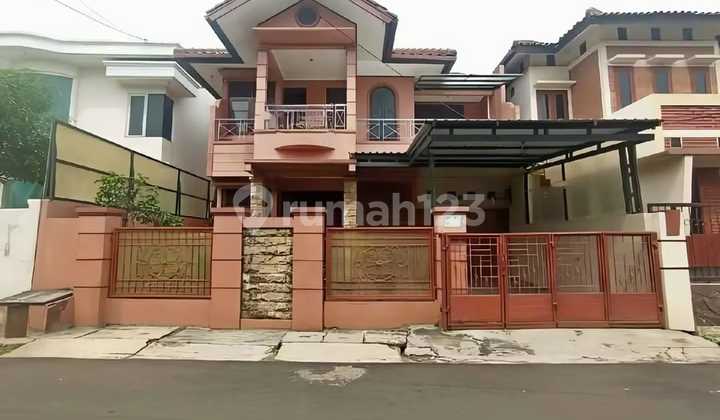 Rumah Mewah 200M Bebas Banjir Carport 3 Mobol di Pondok Kelapa 2