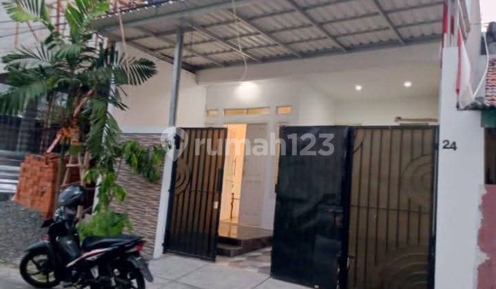 Rumah Impian Rawamangun Siap Huni,ada Kolam Renang Pribadi 1