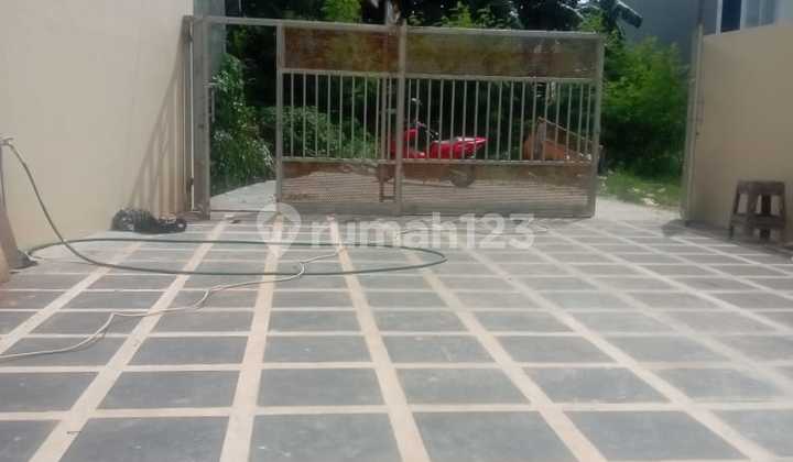New 5 BR Strategic House in Bintara, Land Area 155M2, 1.4 M Negotiable! 2