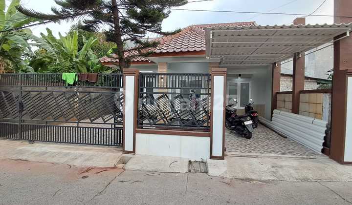 Luas 225m2 4 Kt Rumah 2 Lantai Mewah Jati Makmur Bekasi