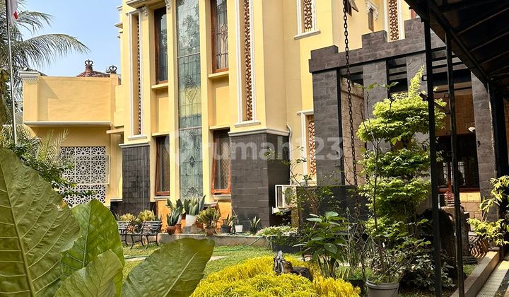 Rumah Mewah 1400M2 Private Lift, Investasi Pondok Kelapa