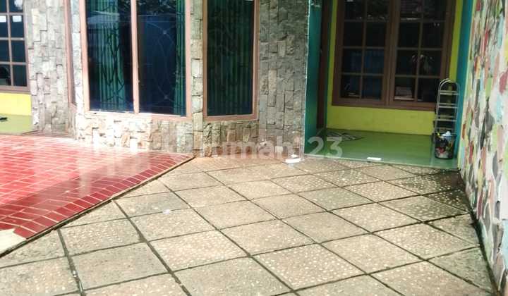 Sewa Rumah Mewah Pondok Kelapa 190M Akses2 Mobil 2 Carport 2