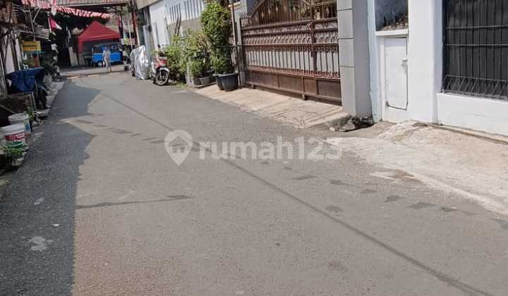 Beli Rumah Akses 2 Mobil Nyaman 3kt,harga Nego Rawamangun 2