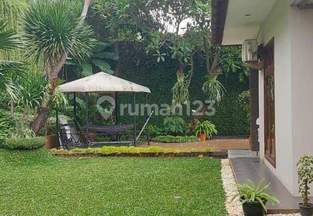 Attention! Luxury House in Kemang, Selling Price Below NJOP!!