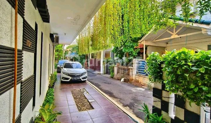 Luxury House 300 Meters Strategic Location 2