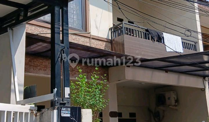Rumah Cantik untuk yang Cantik di Pondok Kelapa