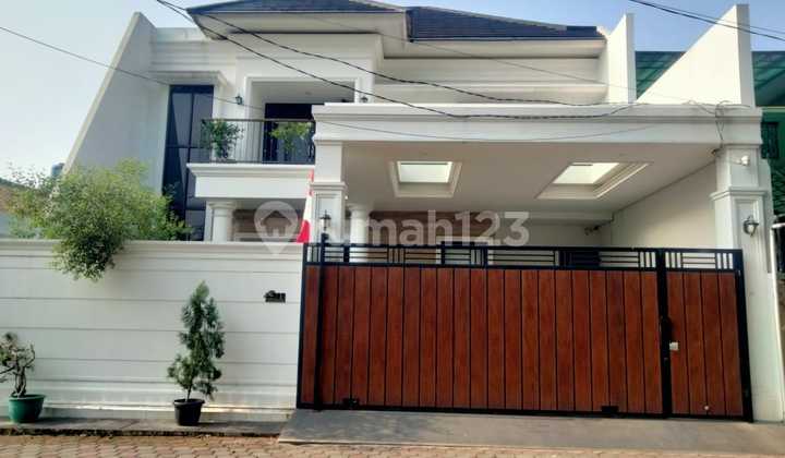 New Classic House, Suitable for Families in Jatiwarna Bekasi