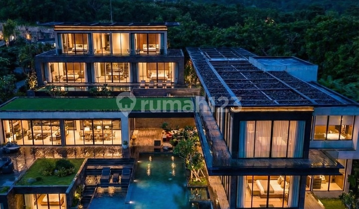 The Uluwatu Cliff-Front Estate: Where The Ocean Meets Opulence. 2