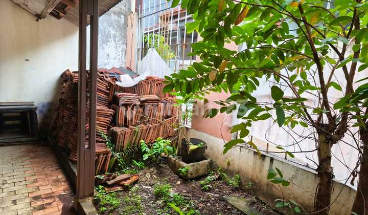 Rumah Hitung Tanah Jual Cepat Komplek Pemda Jati Asih Bekasi 2