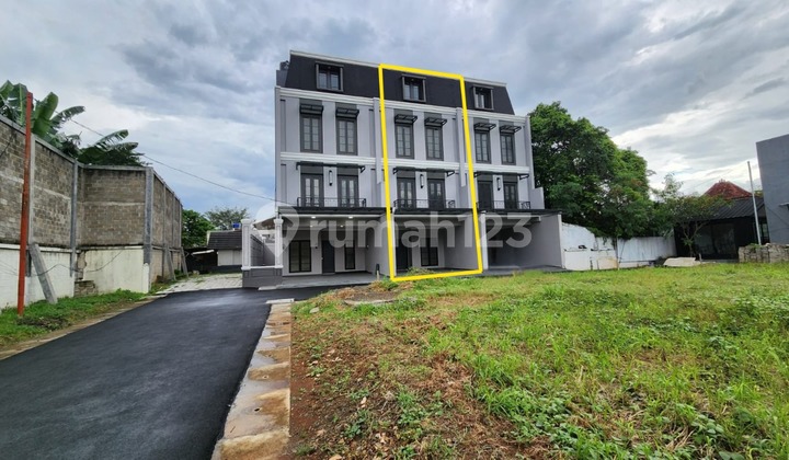 Rumah Mewah Siap Huni Marba Residence Kav. C2 di Jl. Buncit Raya Jaksel