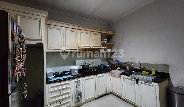 Rumah Cantik Tebet Barat Akses Jalan 2 Mobil