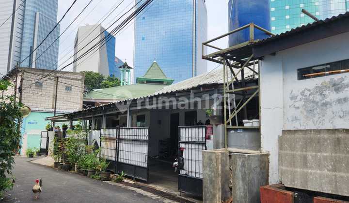 Rumah di Bendungan Hilir, Jakarta Pusat