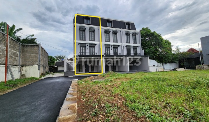 Rumah Mewah Siap Huni Marba Residence Kav. C3 di Jl. Buncit Raya Jaksel